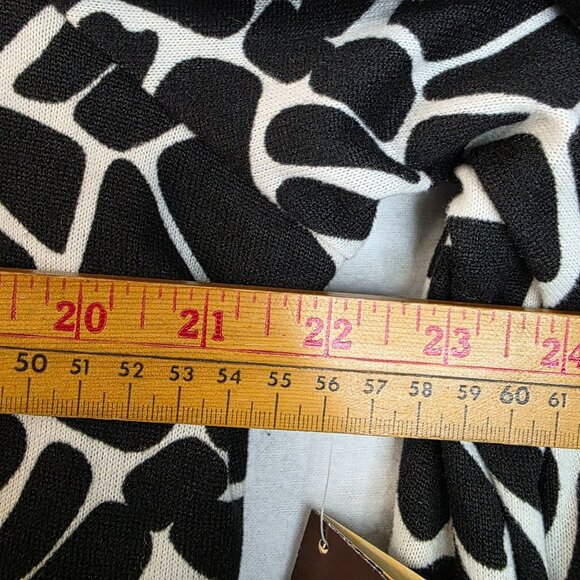 Multiples Large Giraffe Print Beaded Cardigan Black White Long Sleeve Deadstock - Picture 9 of 10